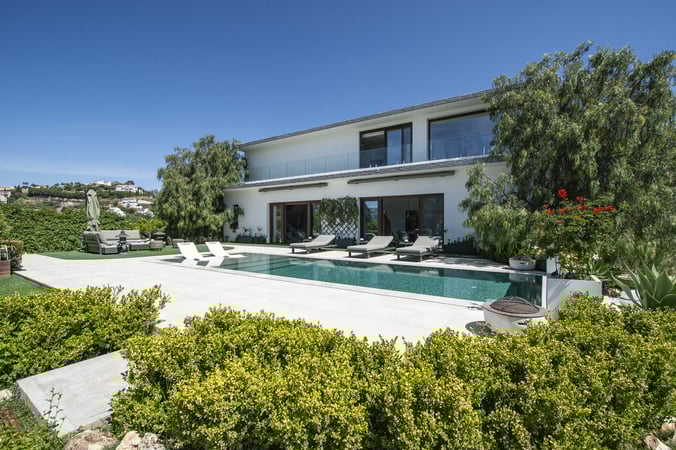 Villa in Atalaya Isdabe - view 1