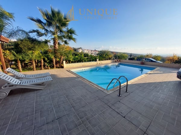 House in Tala - view 1