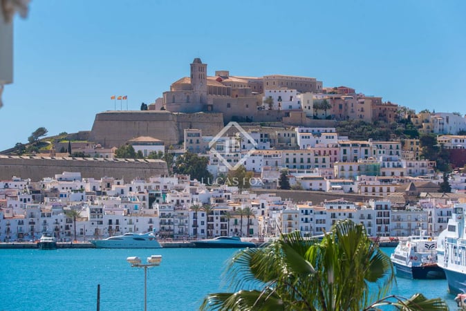 Apartment in Comunitat Autonoma de les Illes Balears - view 1