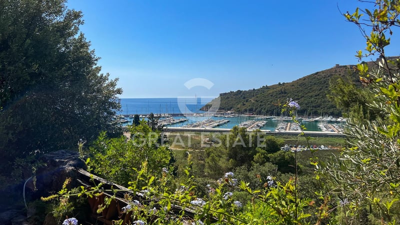 House in Monte Argentario - view 1
