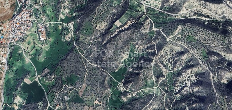 Land in Pentakomo - view 1