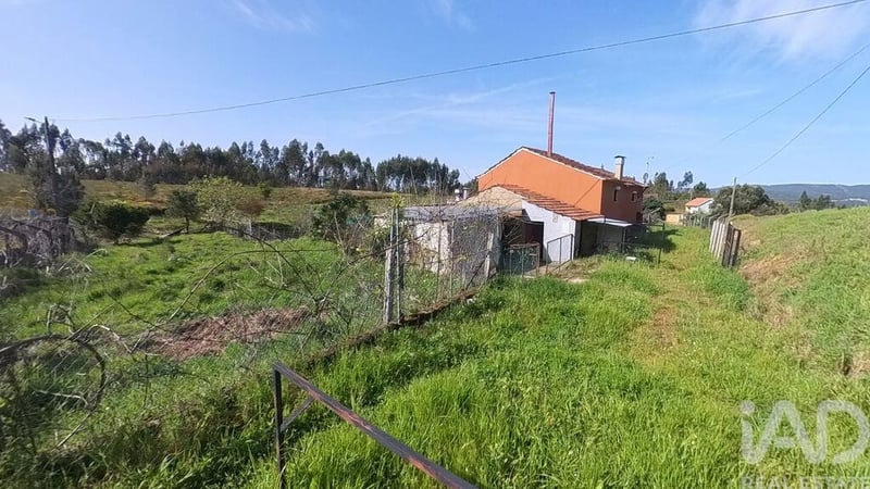 House in Pedrogao Grande - view 1