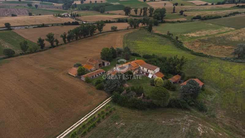 House in Fabbri - view 1