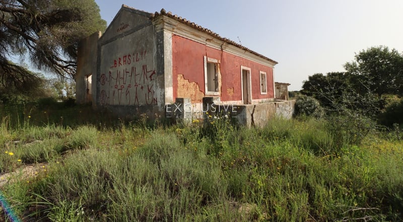 Land in Carvoeiro - view 1