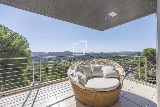 House in Chiva de Morella - view 1