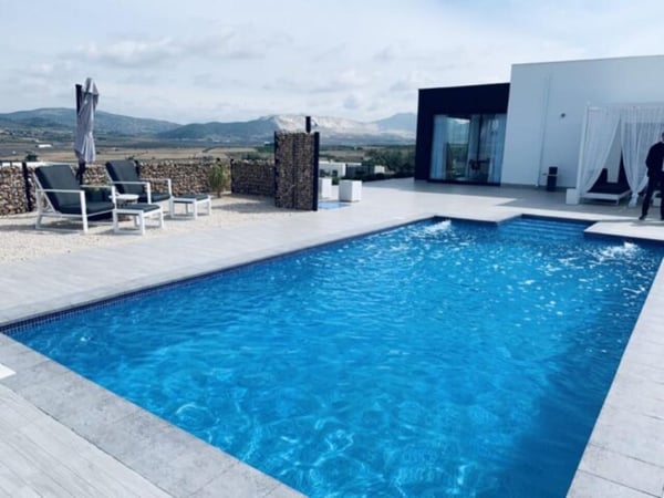 Villa in Hondon de las Nieves - view 1
