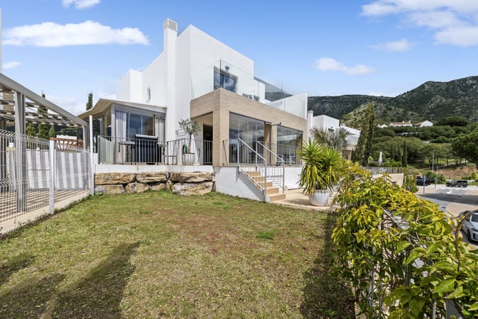 House in Mijas - view 1