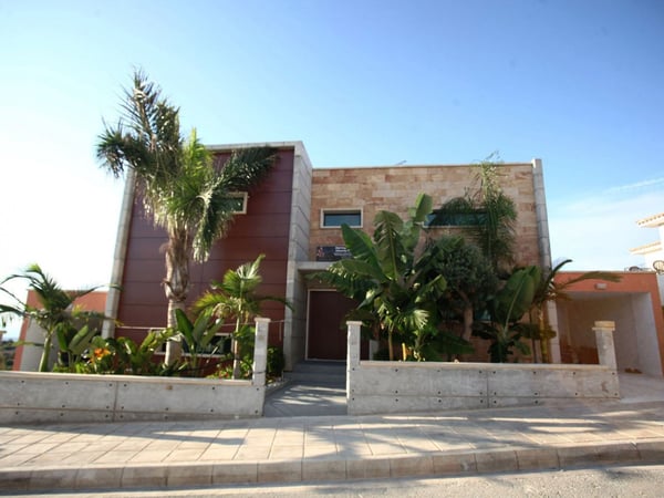 House in Tala - view 1