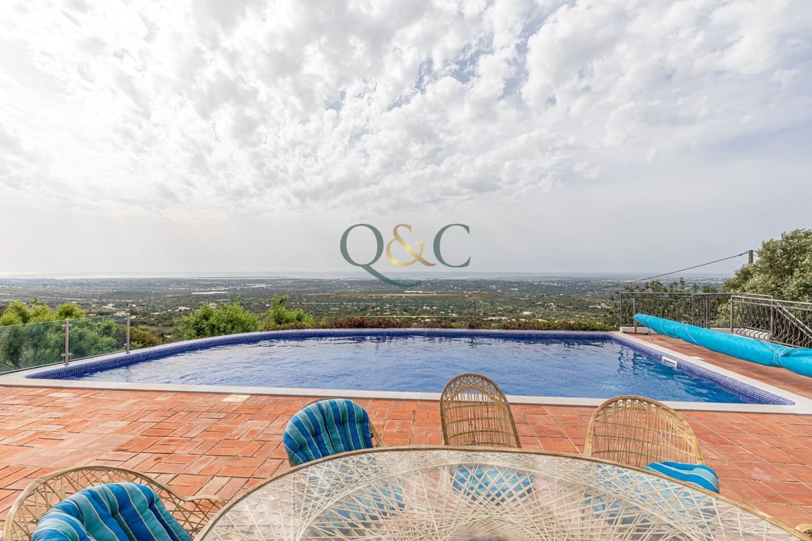 Villa in Estoi - Image 2