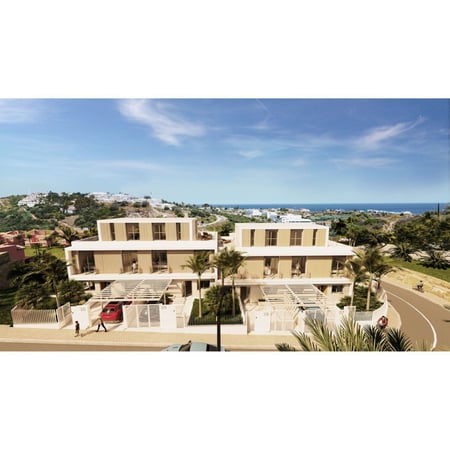 House in Estepona - view 1