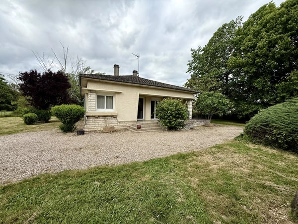 House in Pineuilh - view 1