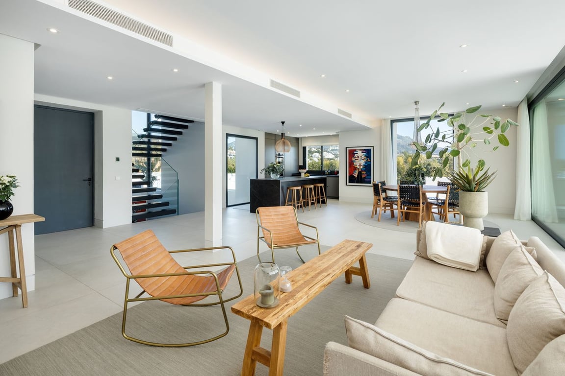 House in Nueva Andalucia - Image 5