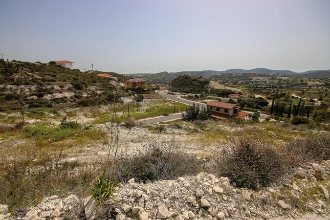 House in Skarinou - view 1
