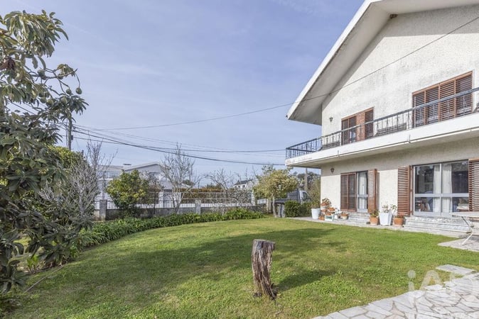 House in Castelo - view 1