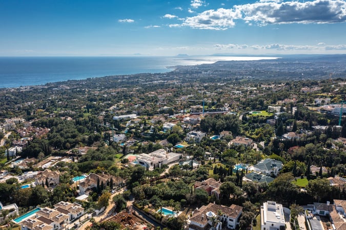 Land in Marbella - view 1