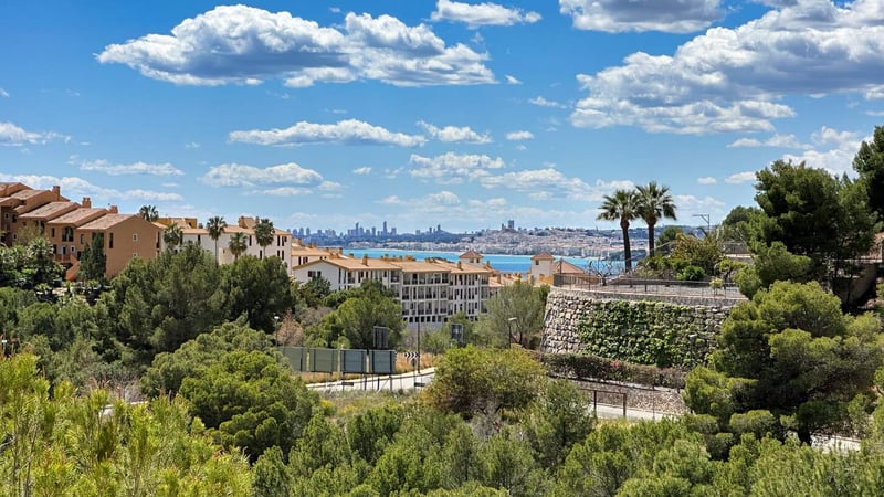 House in Calp - view 1