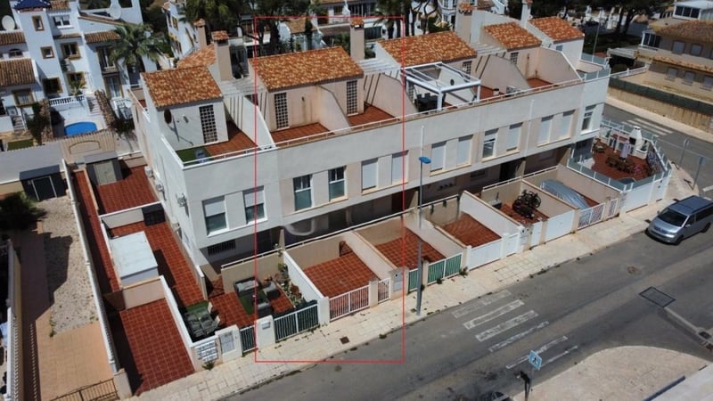 Villa in Los Dolses - view 1