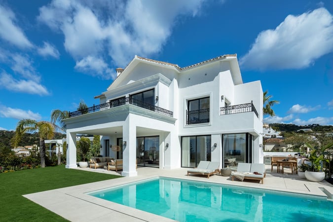 Villa in Lomas de la Quinta - view 1