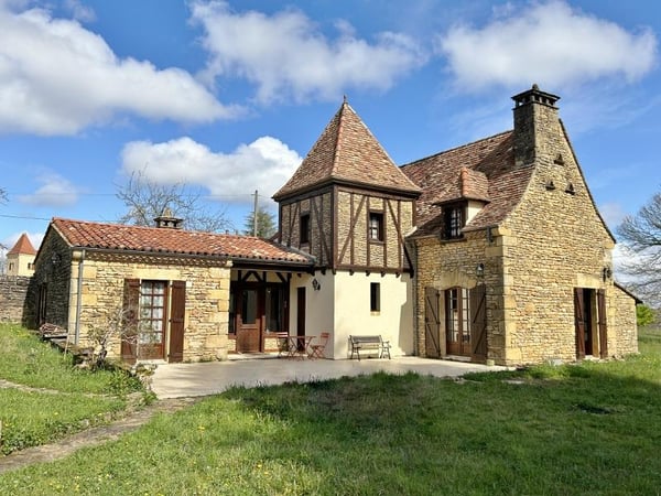 House in Arrondissement de Sarlat-la-Caneda - view 1