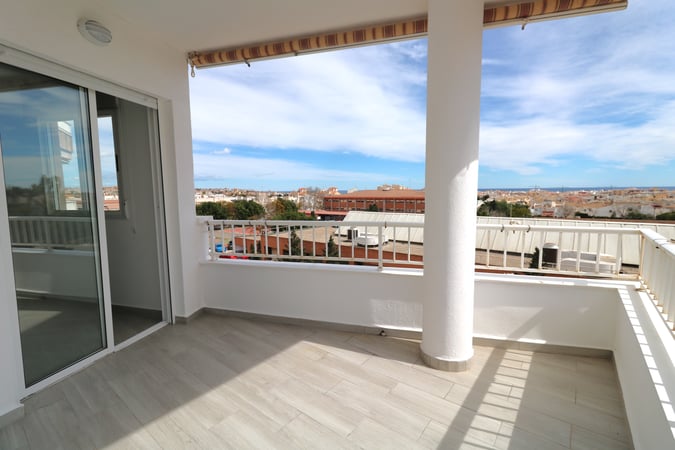 Apartment in Torrevieja - view 1