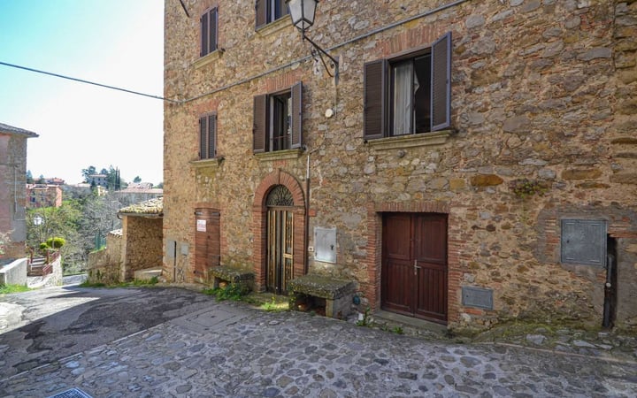 House in San Cristoforo - view 1