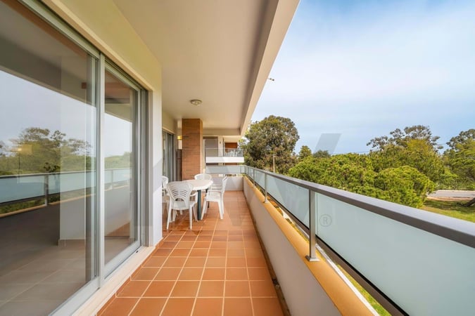 Apartment in Quarteira - view 1