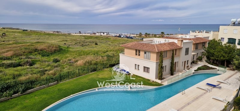 Apartment in Kato Paphos - view 1