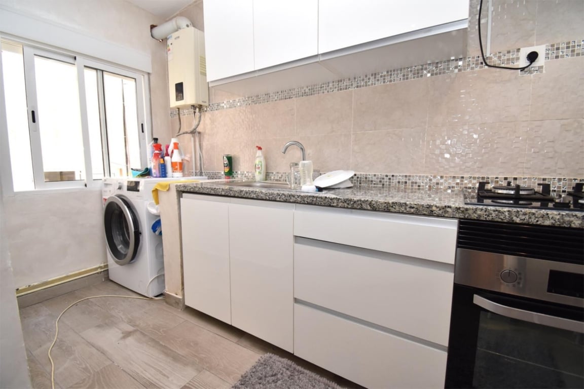 Apartment in Santa Pola - Image 4