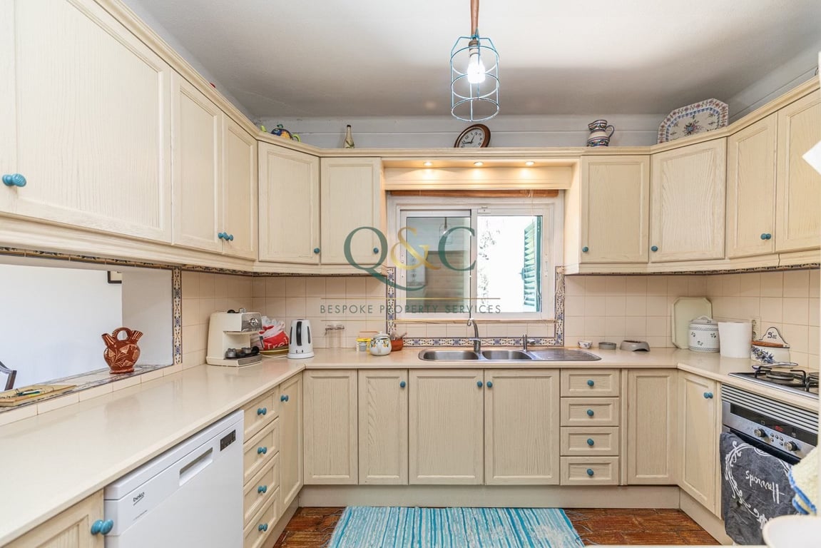 Villa in Loule - Image 3