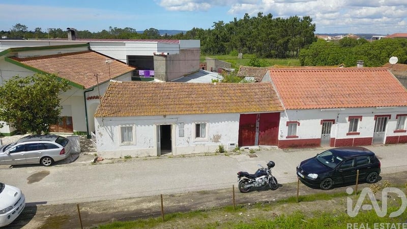 House in Paiao - view 1