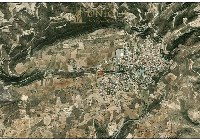 House in Pachna - view 1