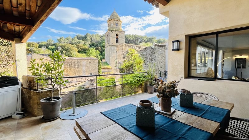 House in Rognes - view 1