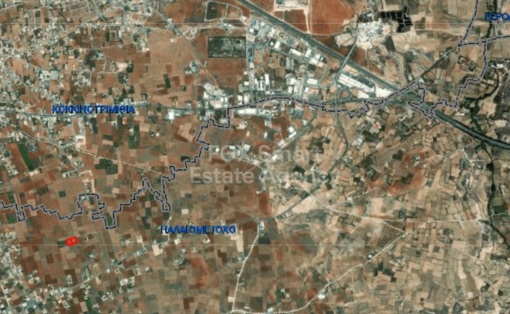 Land in Palaiometocho - view 1