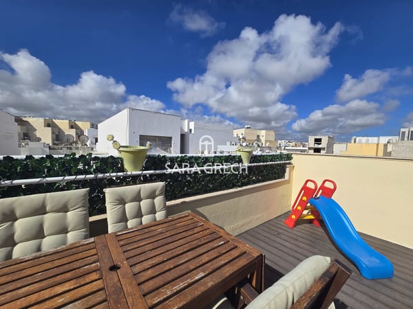 Penthouse in Tas-Sliema - view 1