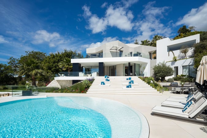 House in Benahavis - view 1