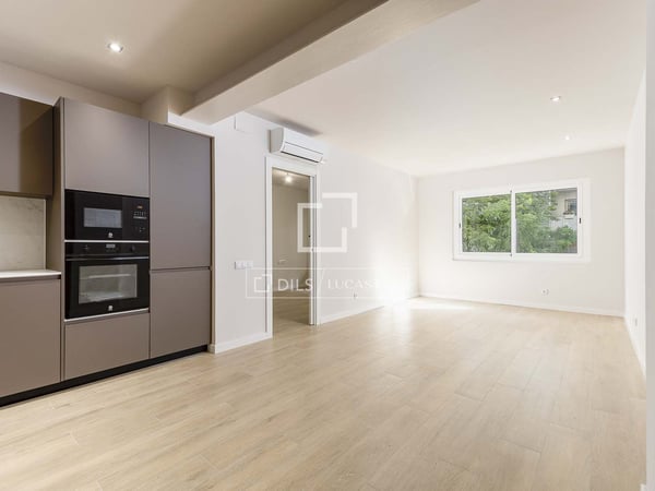 Apartment in Barcelona - view 1