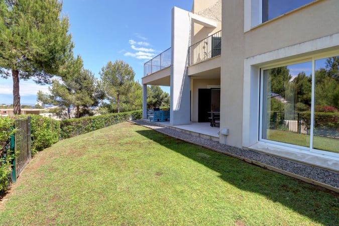 Apartment in Cala Vinyes - view 1