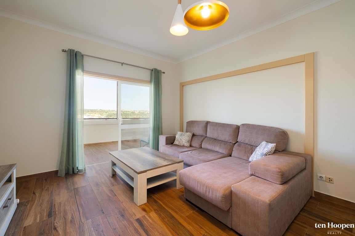 Apartment in Lagos - Image 3