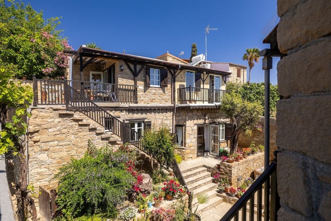 House in Tochni - view 1