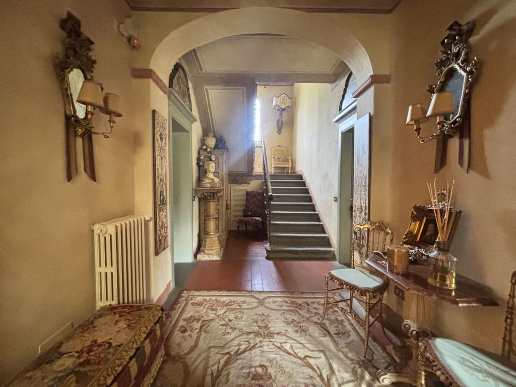 House in Pontedera - Image 3