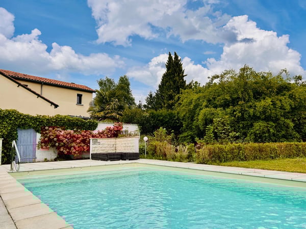 House in Sarlat-la-Caneda - view 1