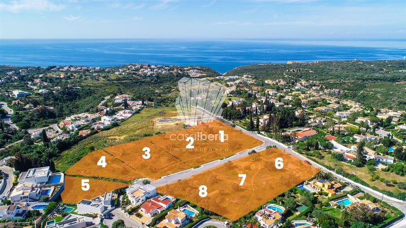 House in Lagoa - view 1