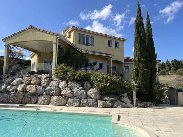 House in Limoux - view 1