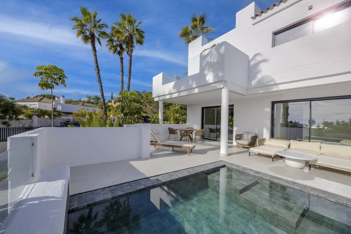 Apartment in El Paraiso