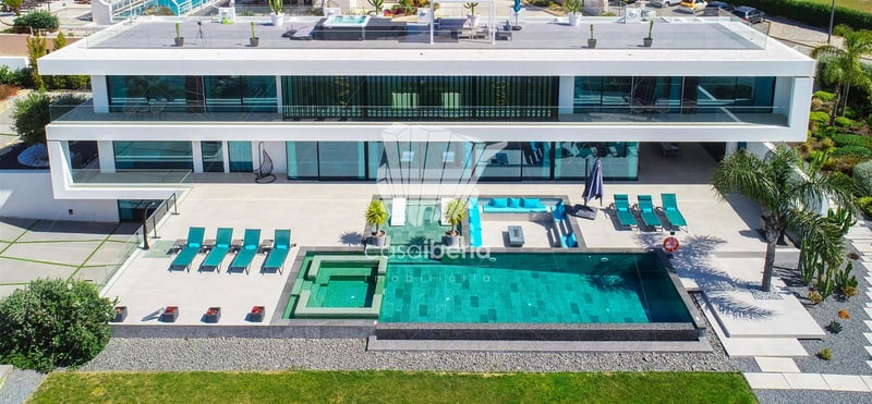 House in Porches - view 1