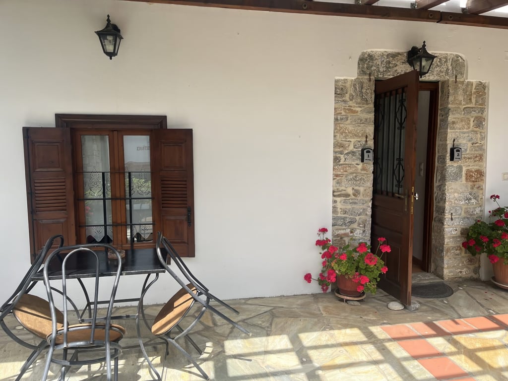 House in Central Greece - Image 3