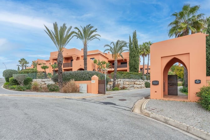 Apartment in Pera - view 1