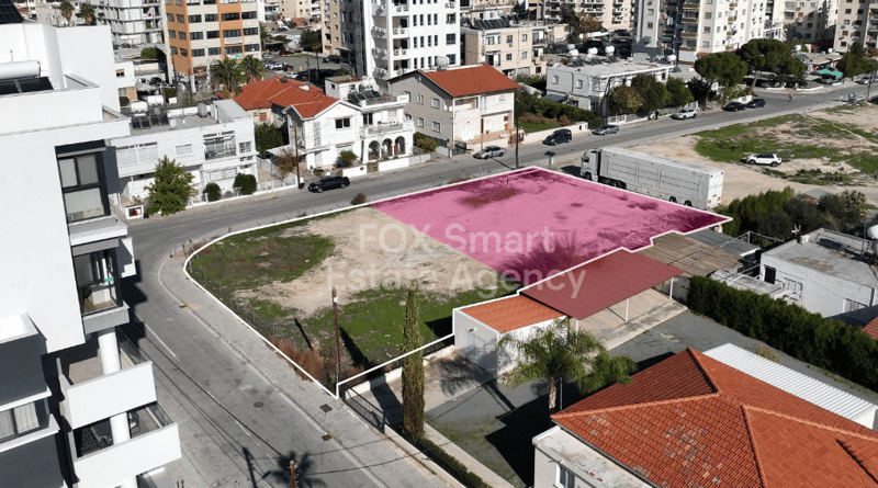 Land in Strovolos - view 1