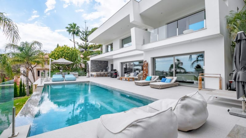 Villa in Altea - view 1