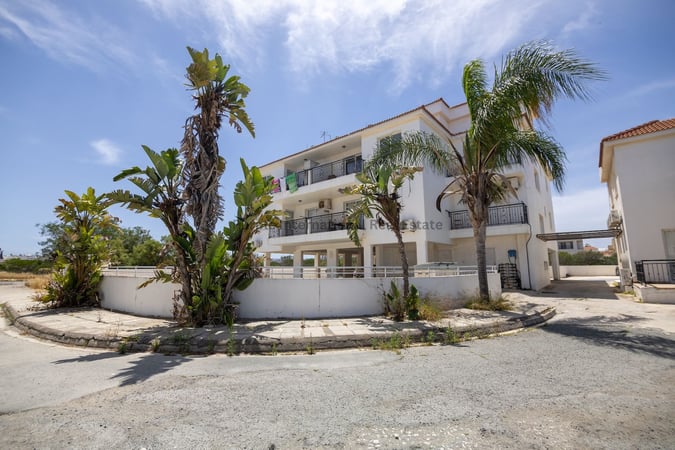 Apartment in Paralimni - view 1